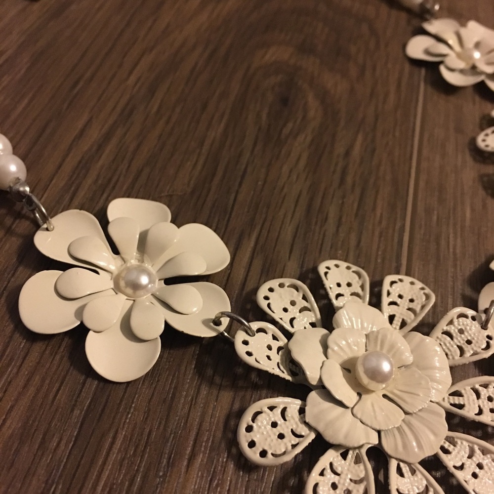 Statement Necklace - Picture 2 of 2
